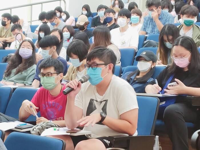 真理大學傑出校友 林定三蒞臨本講座演講內容圖片